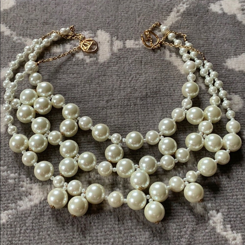 Kenneth Jay Lane KJL large pearl necklace